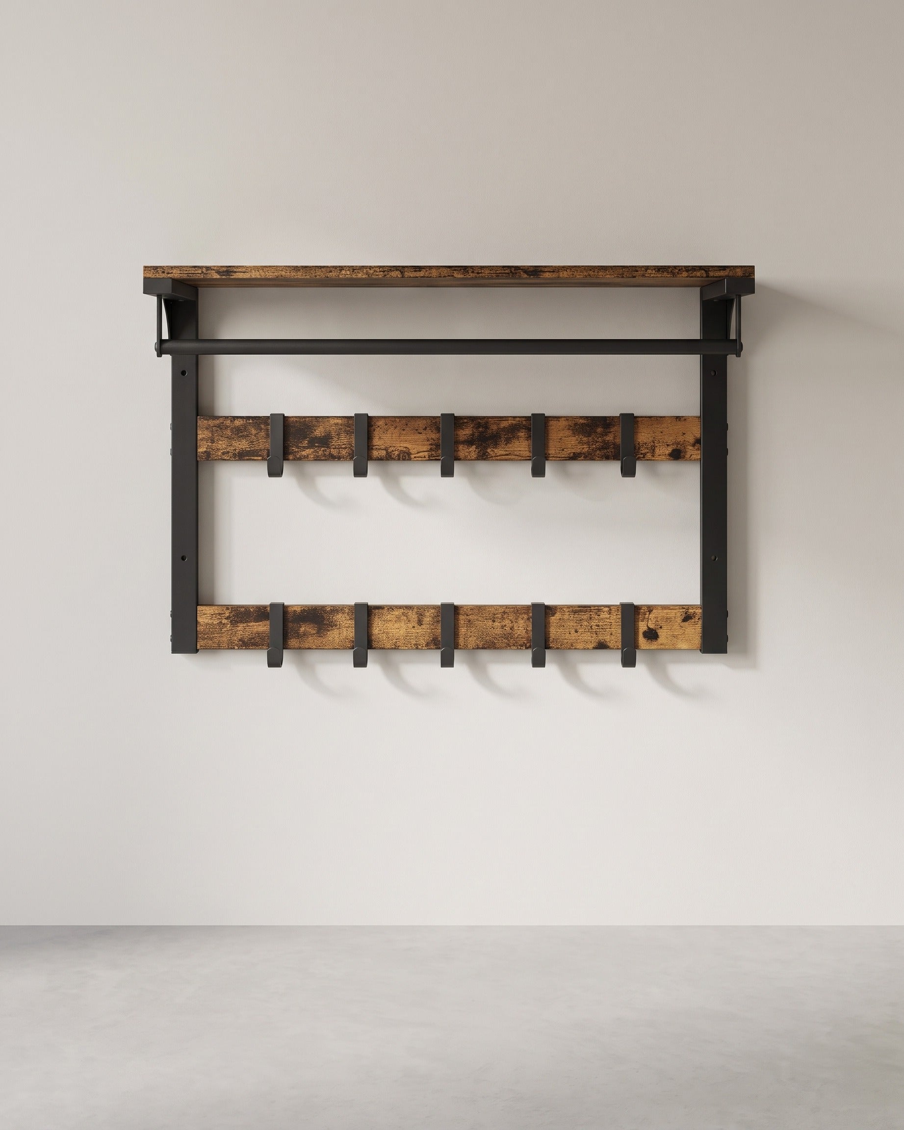 Wandgarderobe – Industriedesign – Mit Ablage, Kleiderstange und 10 Haken – Platzsparende Wandgarderobe – Braun