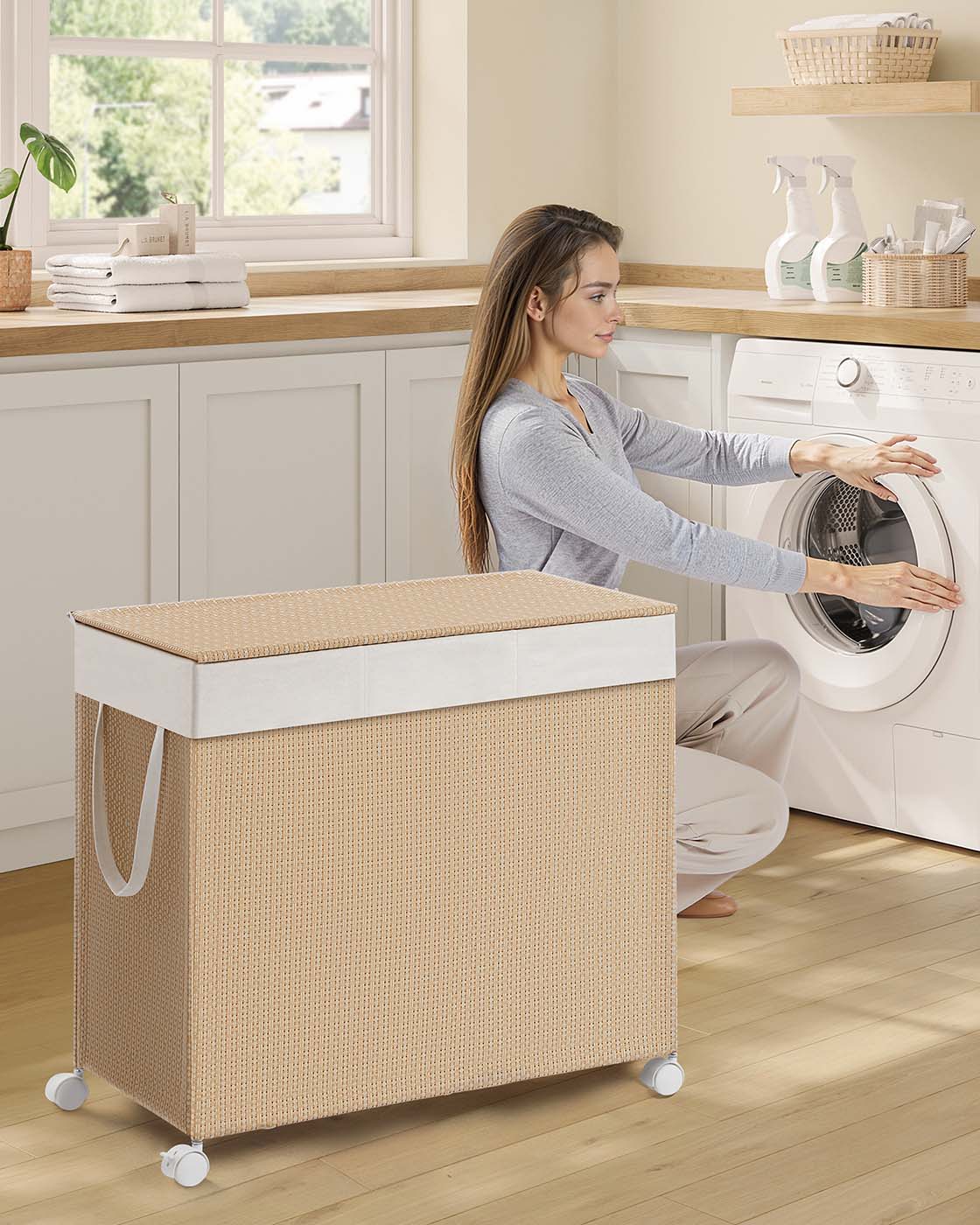 Wäschekorb mit 3 Fächern – 140 L – mit Rollen, Deckel und herausnehmbarem Wäschesack – Rattanoptik – Naturbeige