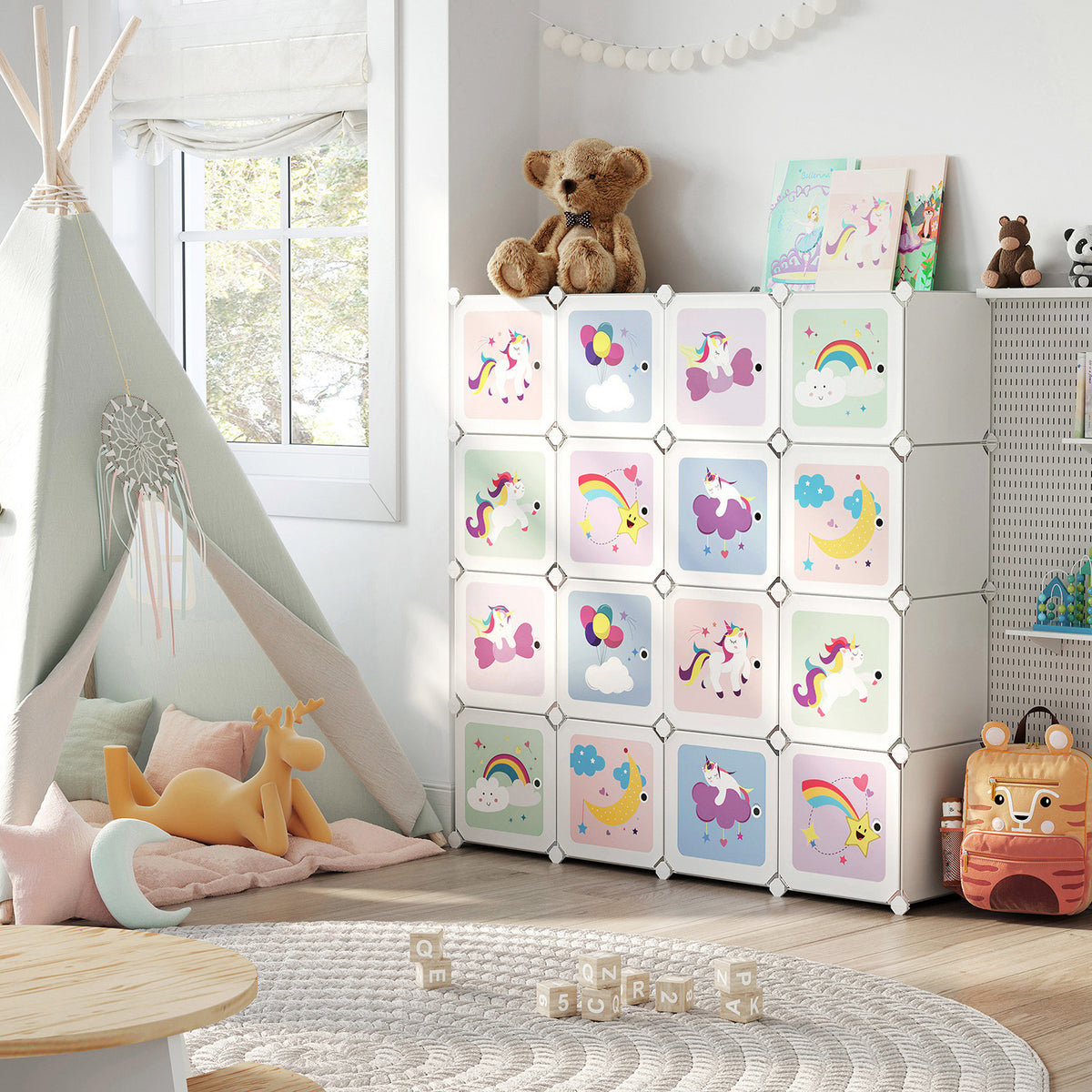 Kinder Bücherregal mit 16 Würfeln – Aufbewahrungsschrank mit Türen – 123 x 31 x 123 cm – Märchendesign