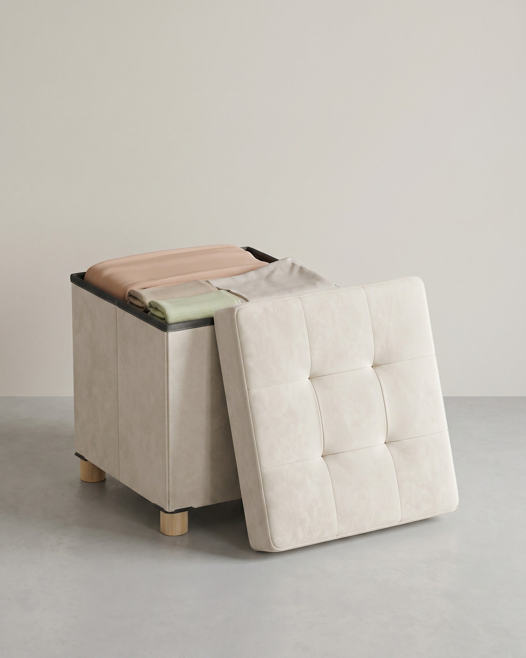 Klappbarer Aufbewahrungshocker aus Samt – 38 x 38 cm – 37 l – bis zu 300 kg belastbar – Beige