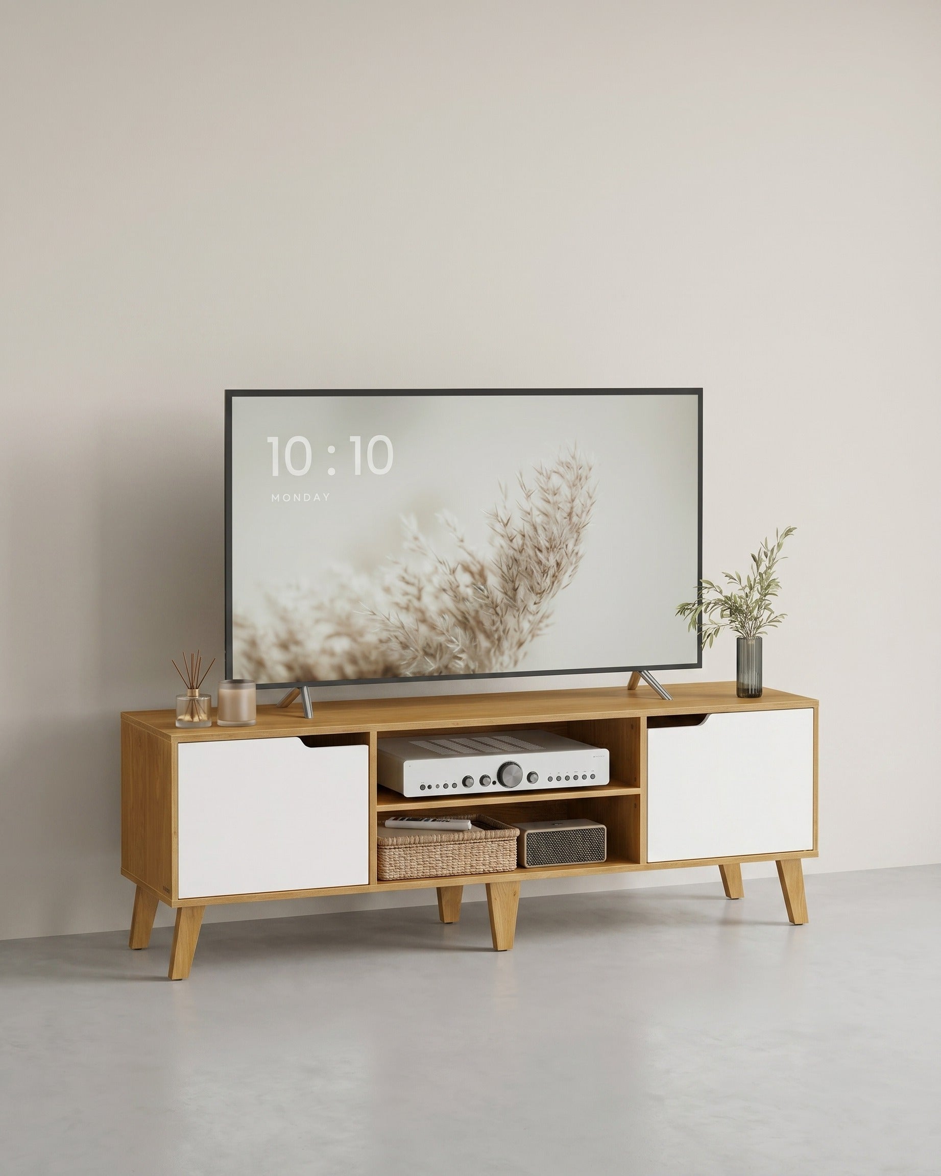 TV-Schrank bis 65 Zoll – skandinavisches Design – mit Stauraum und Kabelmanagement