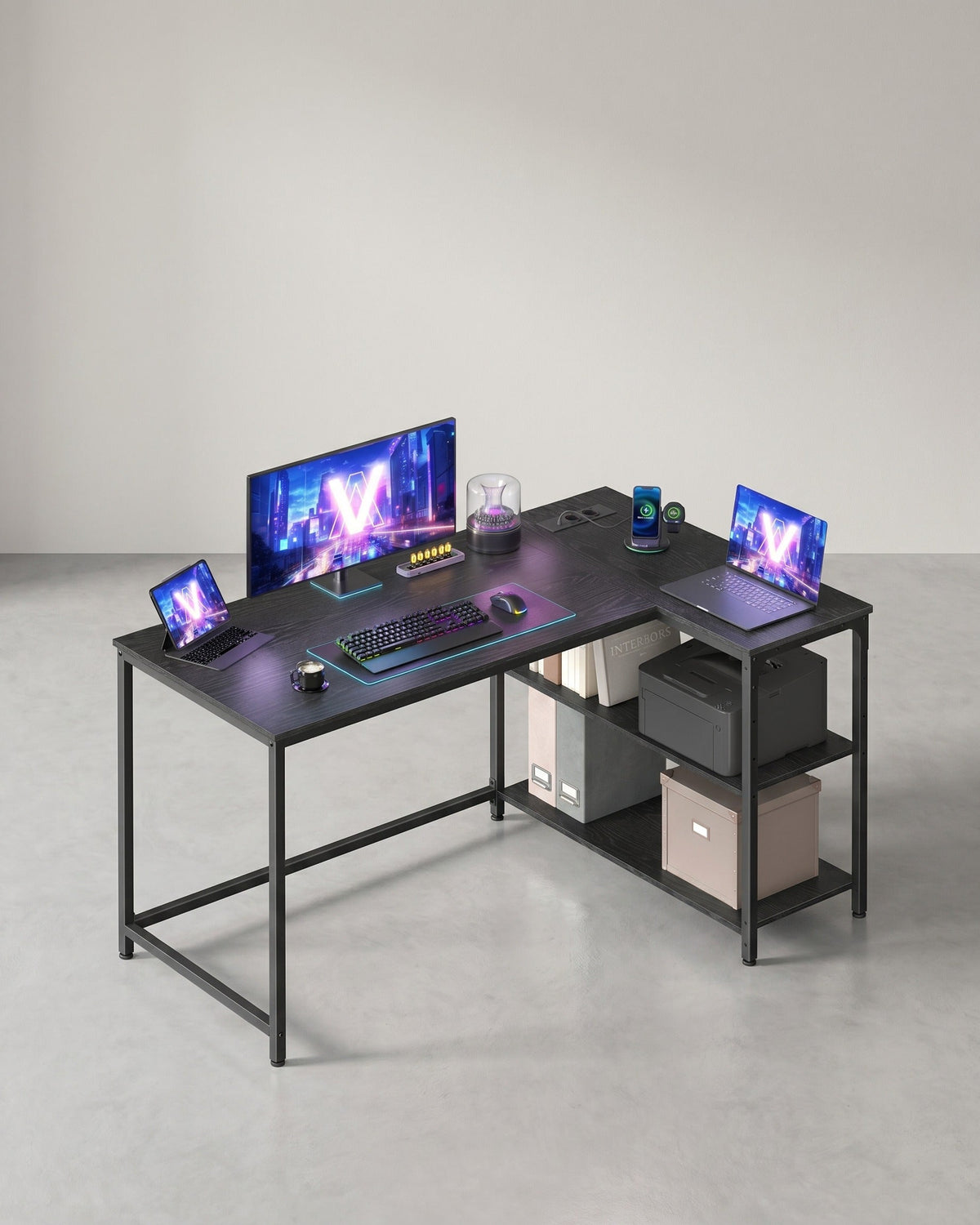 L-förmiger Eckschreibtisch mit Stauraum – Schreibtisch mit Steckdosen – Computertisch fürs Homeoffice