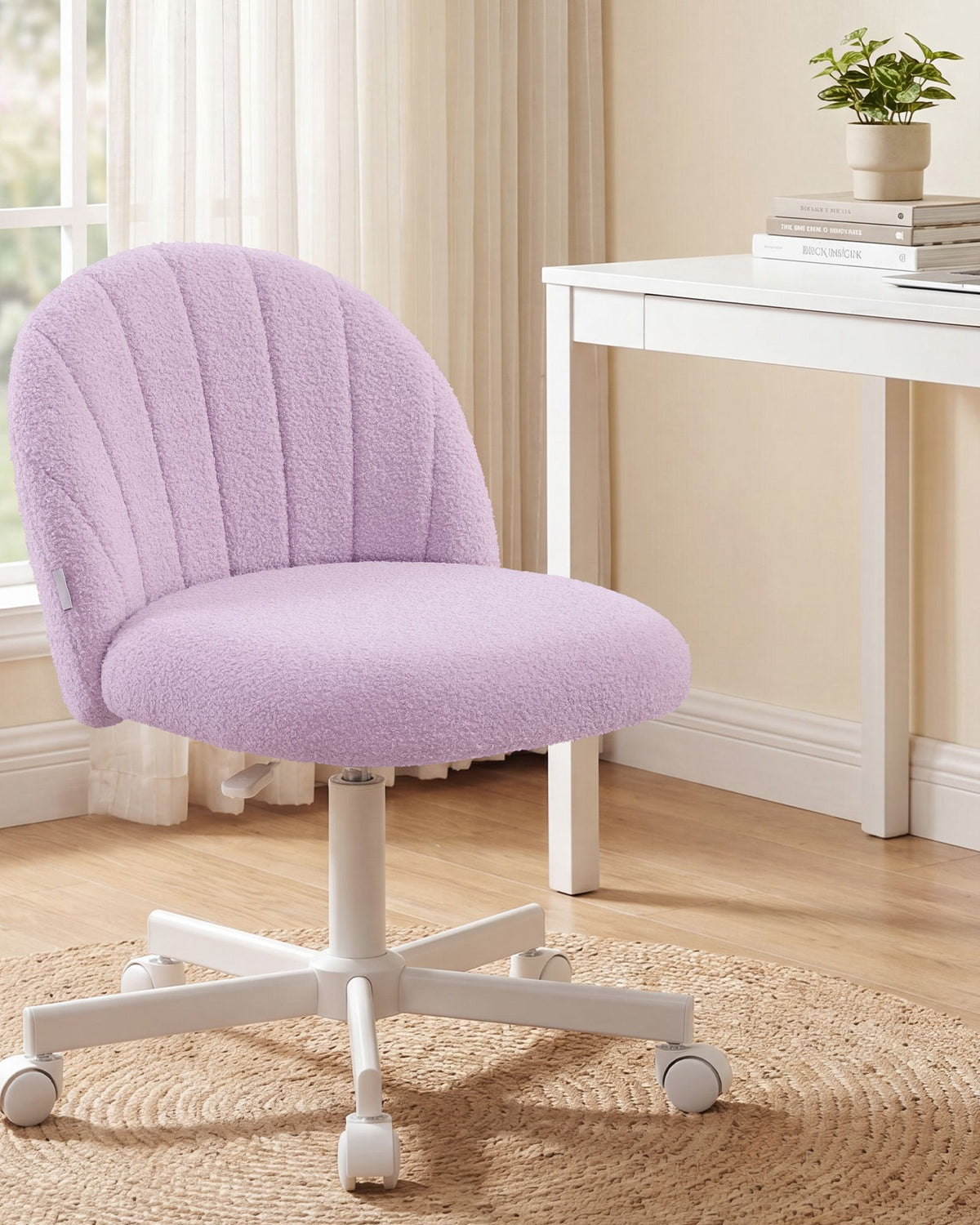 Drehstuhl – Kompaktes Design – Weicher Bezug – Höhenverstellbar – 360°-Rollen – Ergonomische Rückenlehne