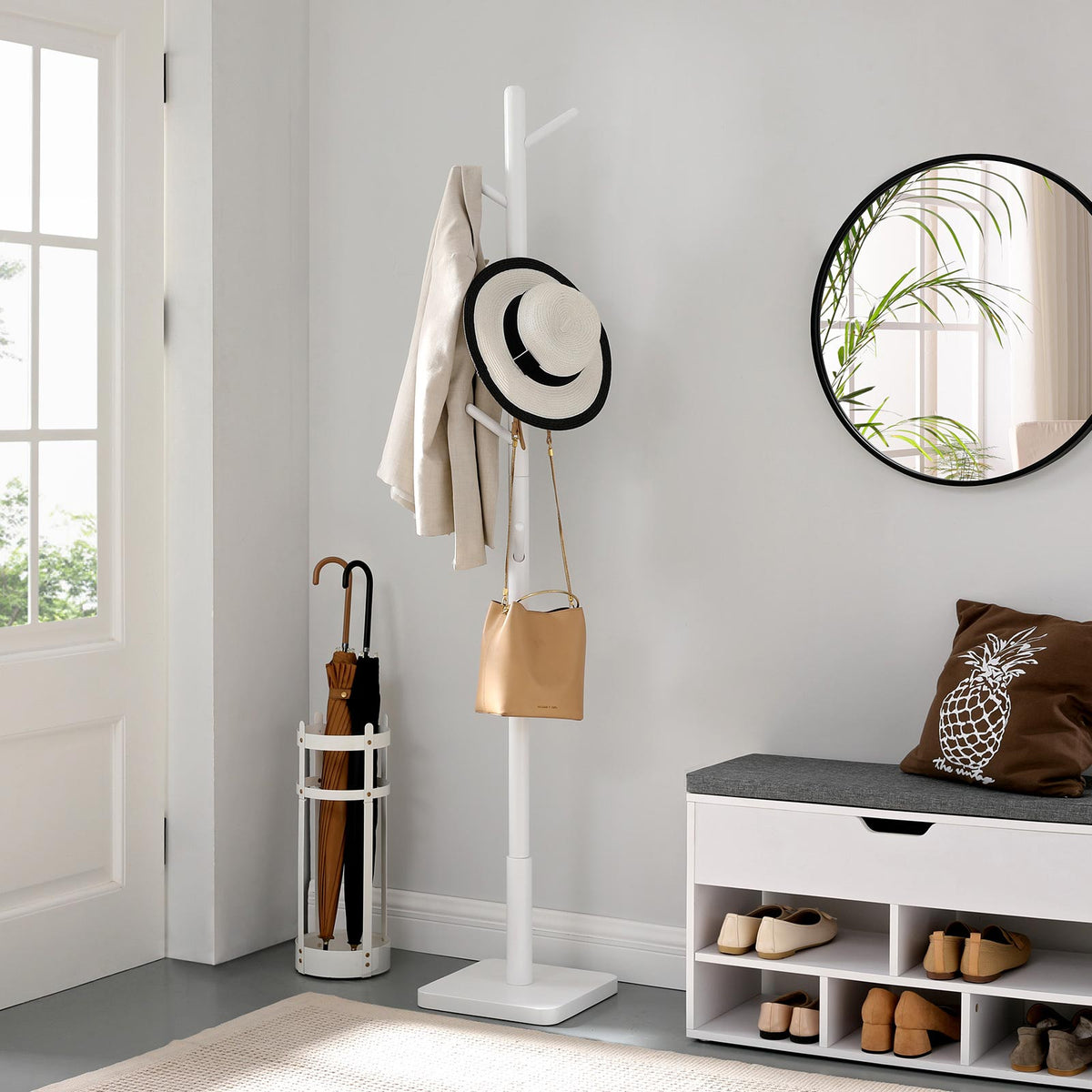 Freistehender Garderobenständer – Modernes Design – 8 Haken – Massives Gummibaumholz – 30 x 30 x 175 cm – Weiß