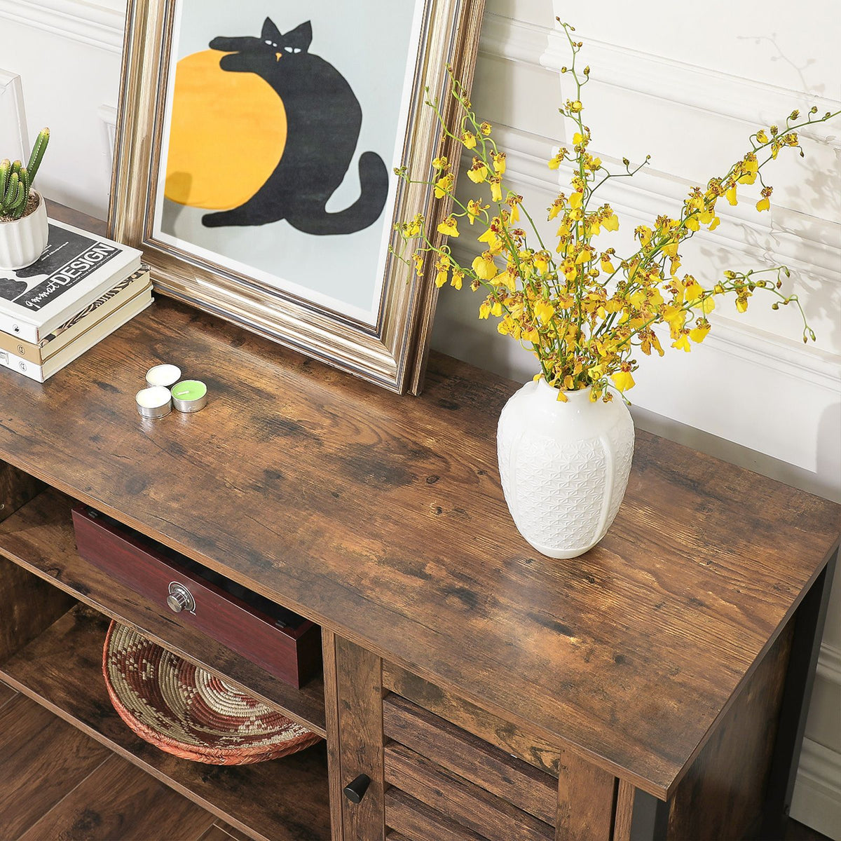Vintage-TV-Schrank mit Lamellentüren - Fernsehschrank mit Stauraum - verstellbares Regal