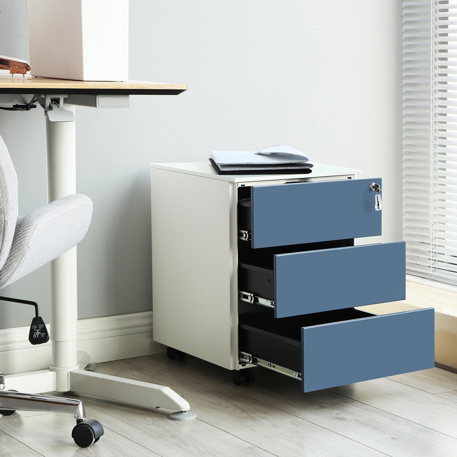 Metallschubladenschrank mit 3 Schubladen – Kompakter Büroschrank auf Rollen – Robustes und sicheres Design