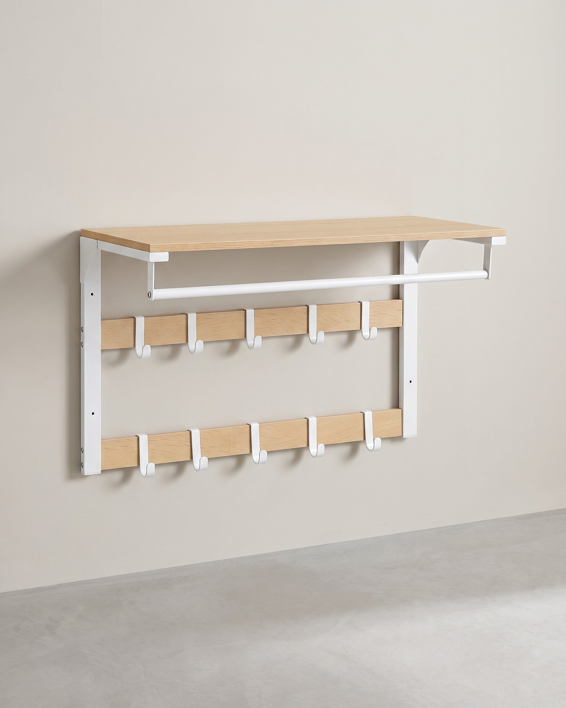 Wandgarderobe – Industriedesign – Mit Ablage, Kleiderstange und 10 Haken – Platzsparende Wandgarderobe – Eiche