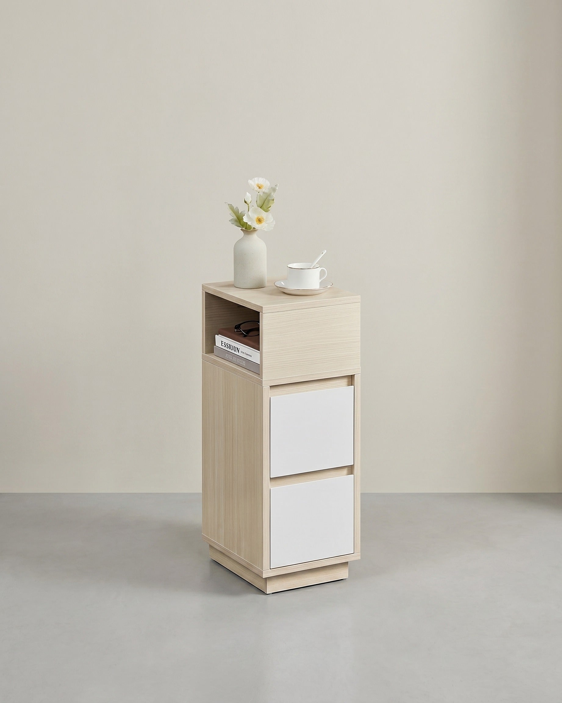 Schmaler Nachttisch mit flexiblem offenen Fach - Beistelltisch – Beige