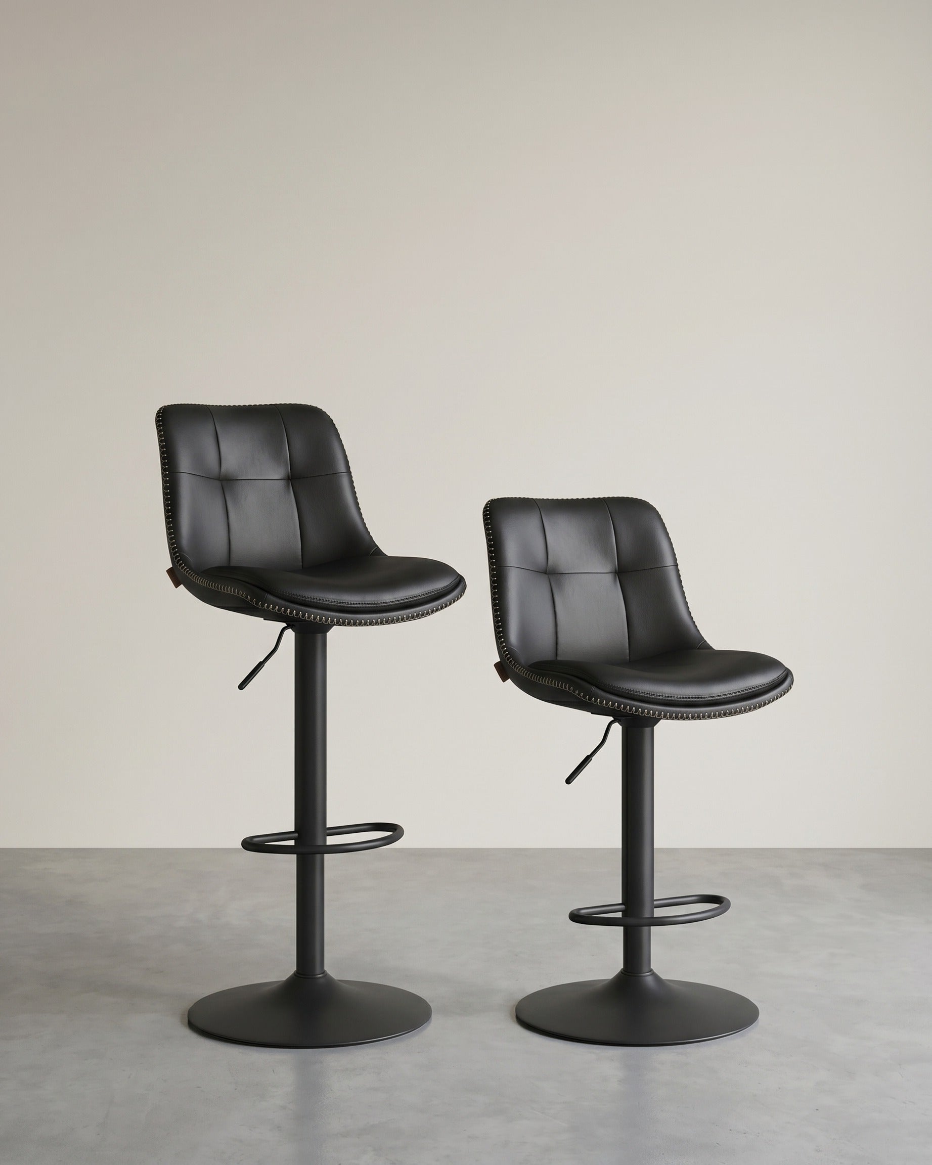 2er-Set Barhocker - Verstellbar und 360° drehbar - Kunstleder – Schwarz