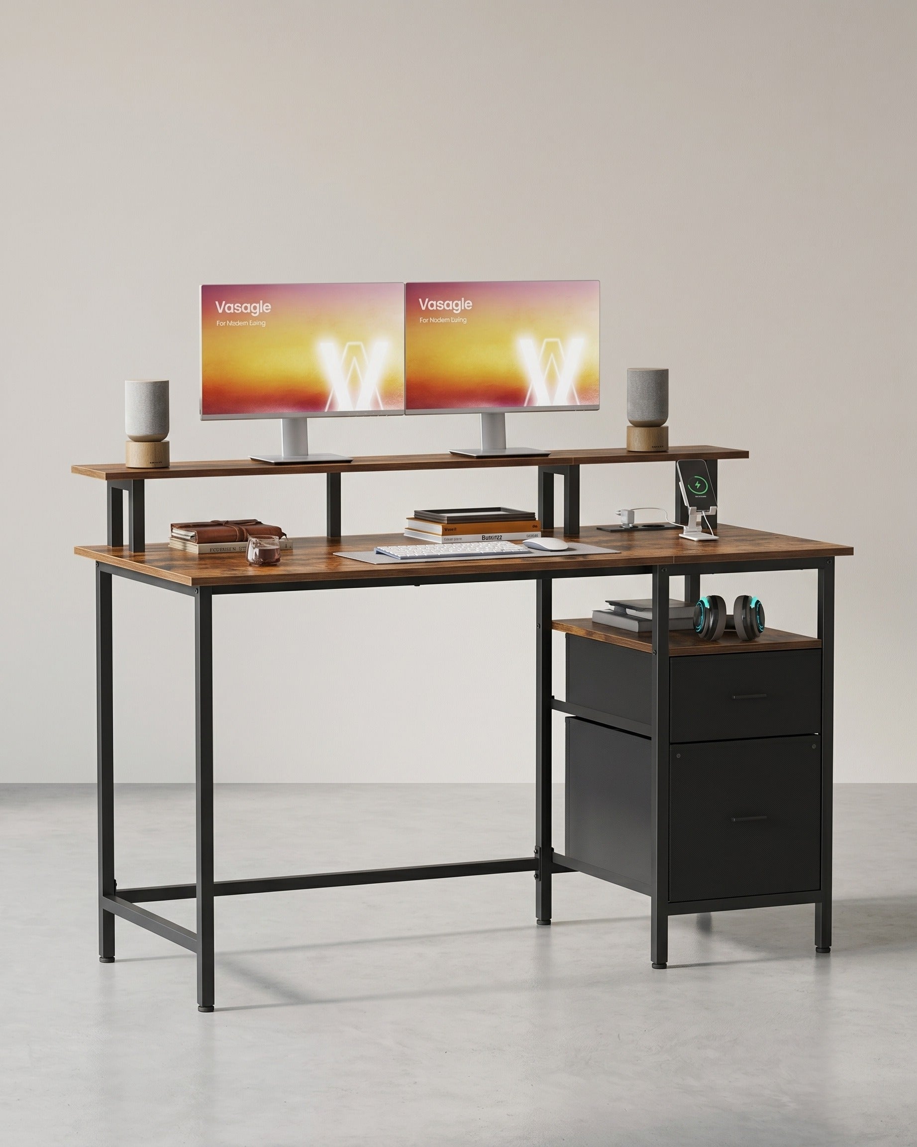 Schreibtisch mit LED-Beleuchtung - Computertisch mit USB und Steckdose – Braun