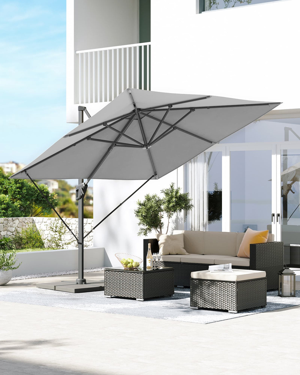 Freiarm-Sonnenschirm 290 x 290 cm – 360° drehbar – Neigungswinkel verstellbar – UPF 50+ – mit Ständer und Schutzhülle