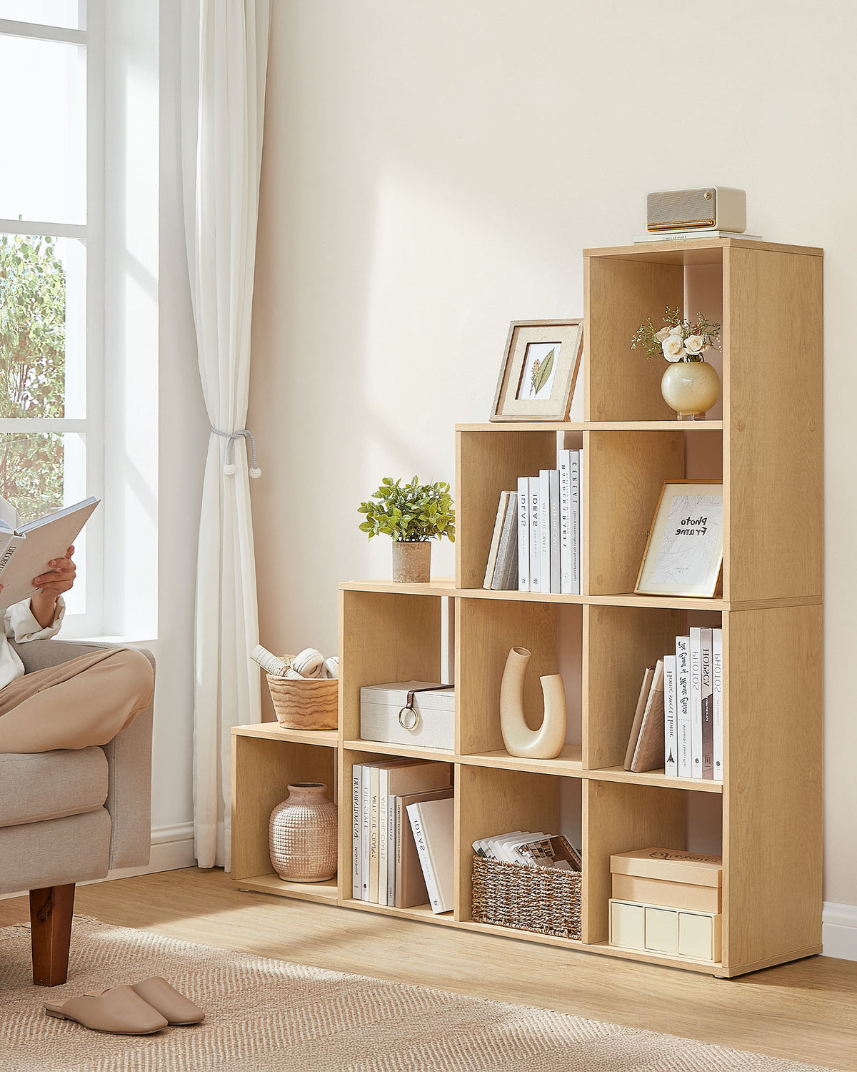 Bücherregal mit 10 offenen Fächern – Vielseitiger Raumteiler für Bücher und Dekoration