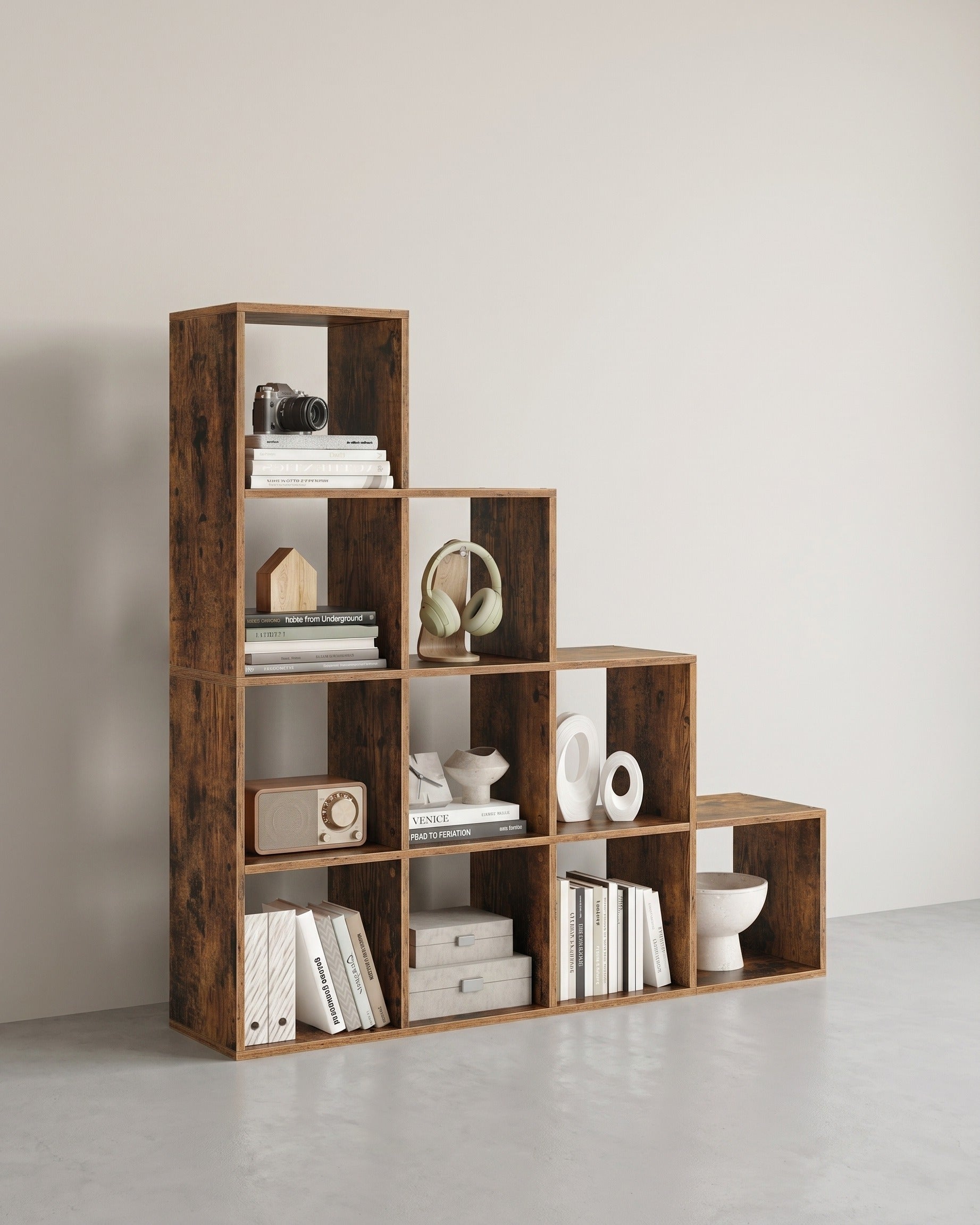Bücherregal mit 10 Fächern – Treppenförmiges Design – Aufbewahrungsschrank – 129,5 x 29 x 129,5 cm