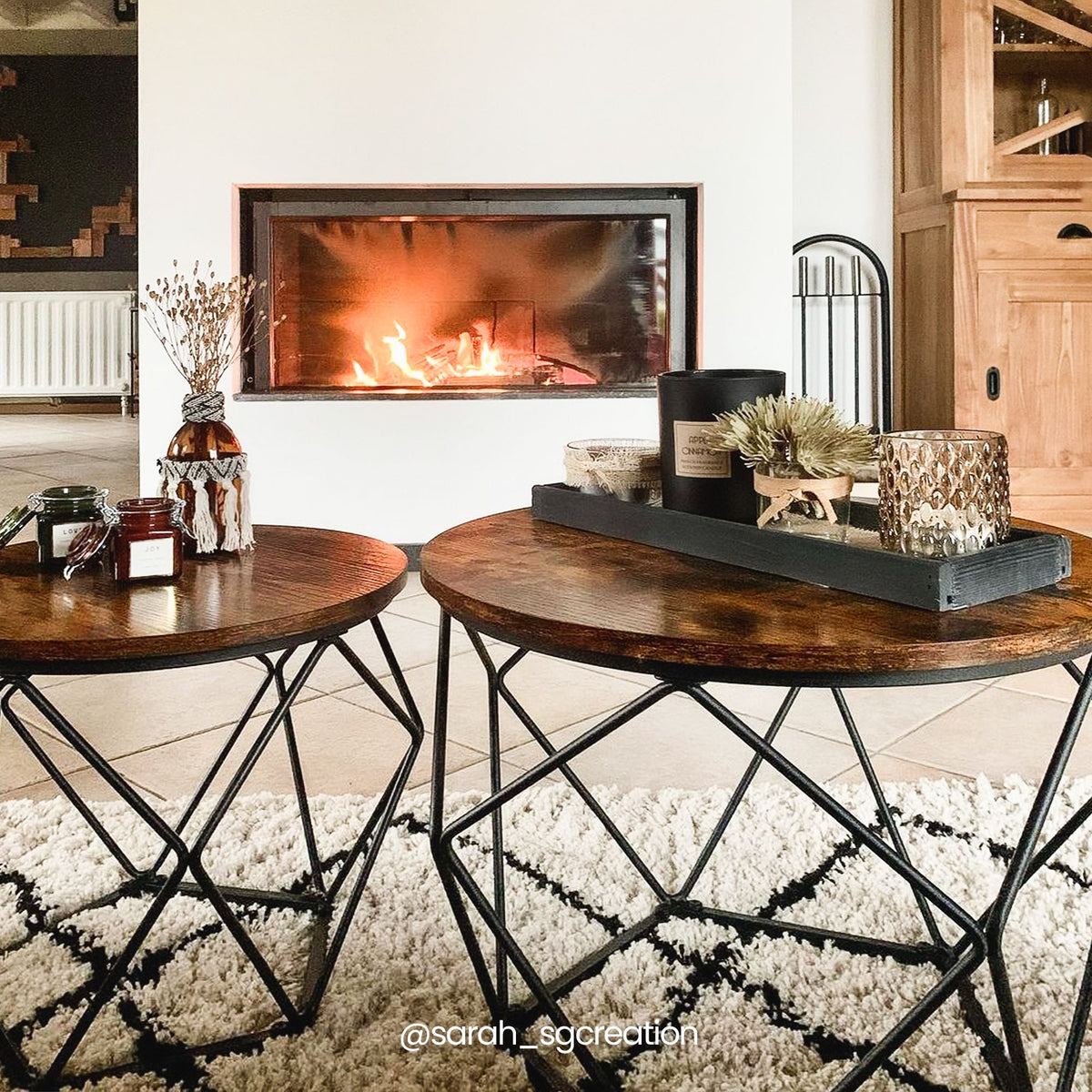 Set von 2 Couchtischen – Industrielles Design – Rund – Metall & Holzoptik