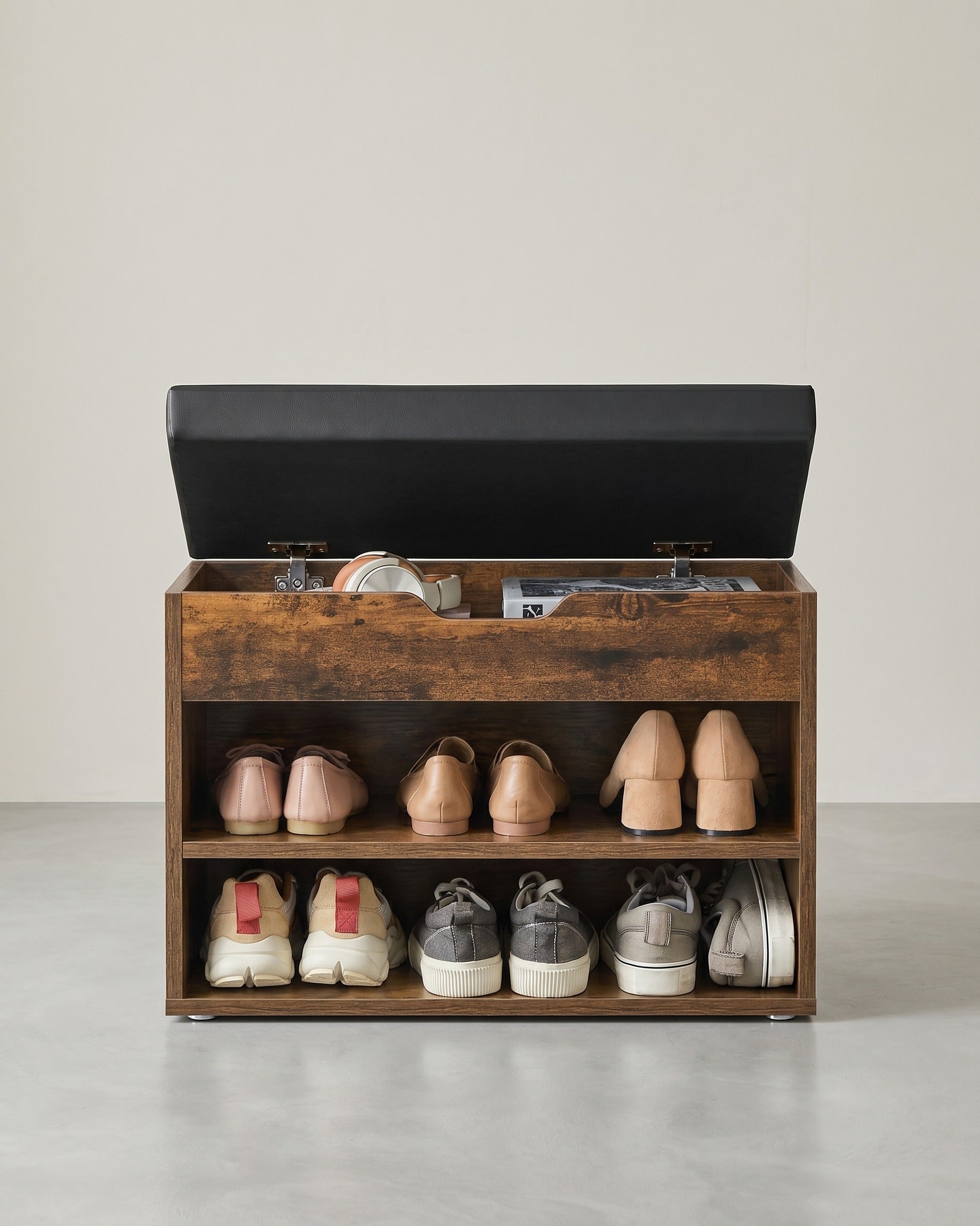 Truhenbank mit Sitzpolster – Schuhbank mit Klappe und Fächern – 60 cm – Multifunktional & Bequem – Braun