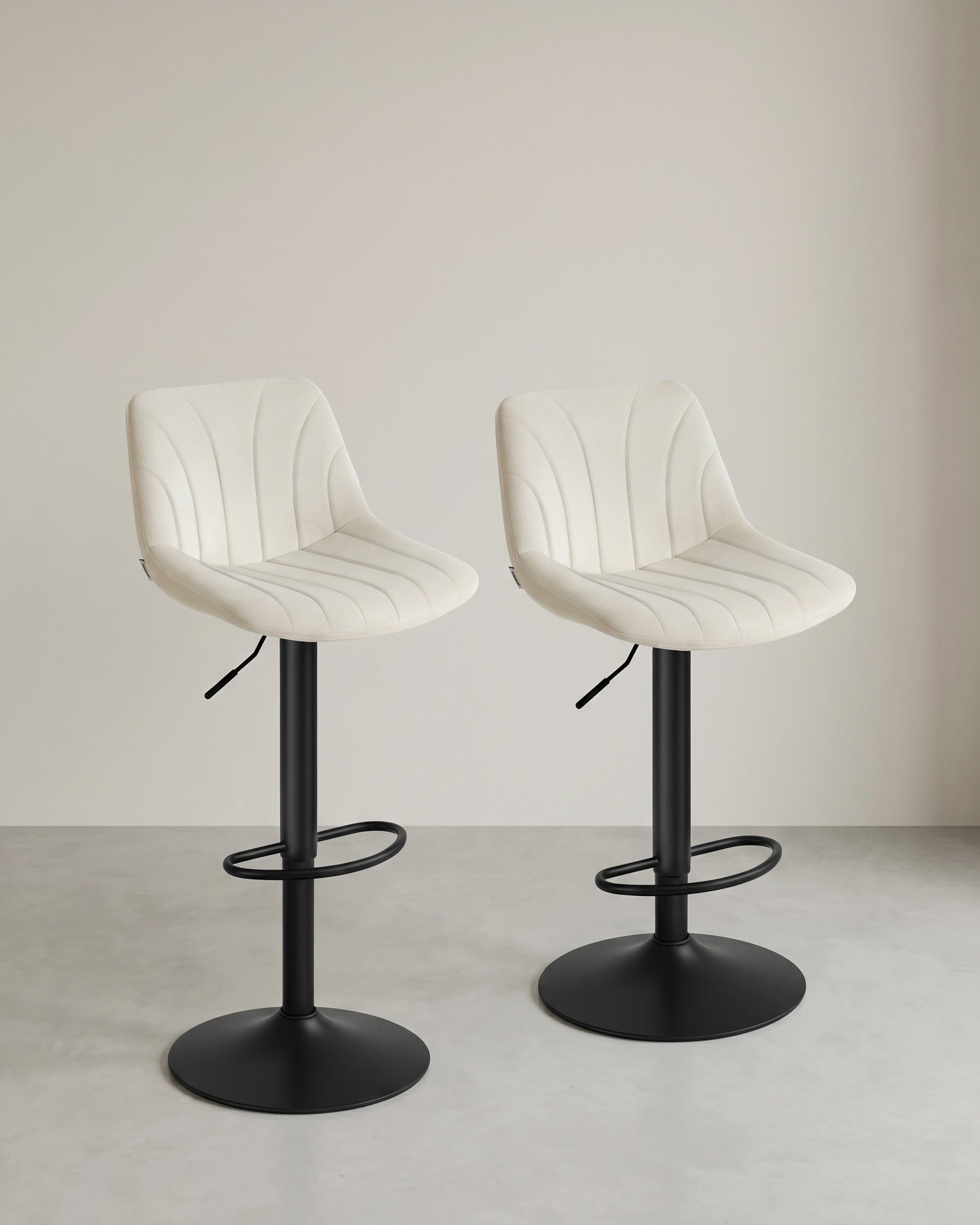 Samt-Barhocker-Set, 2er-Set – Höhenverstellbar & 360° drehbar – Mit Rückenlehne und Fußstütze – Creme