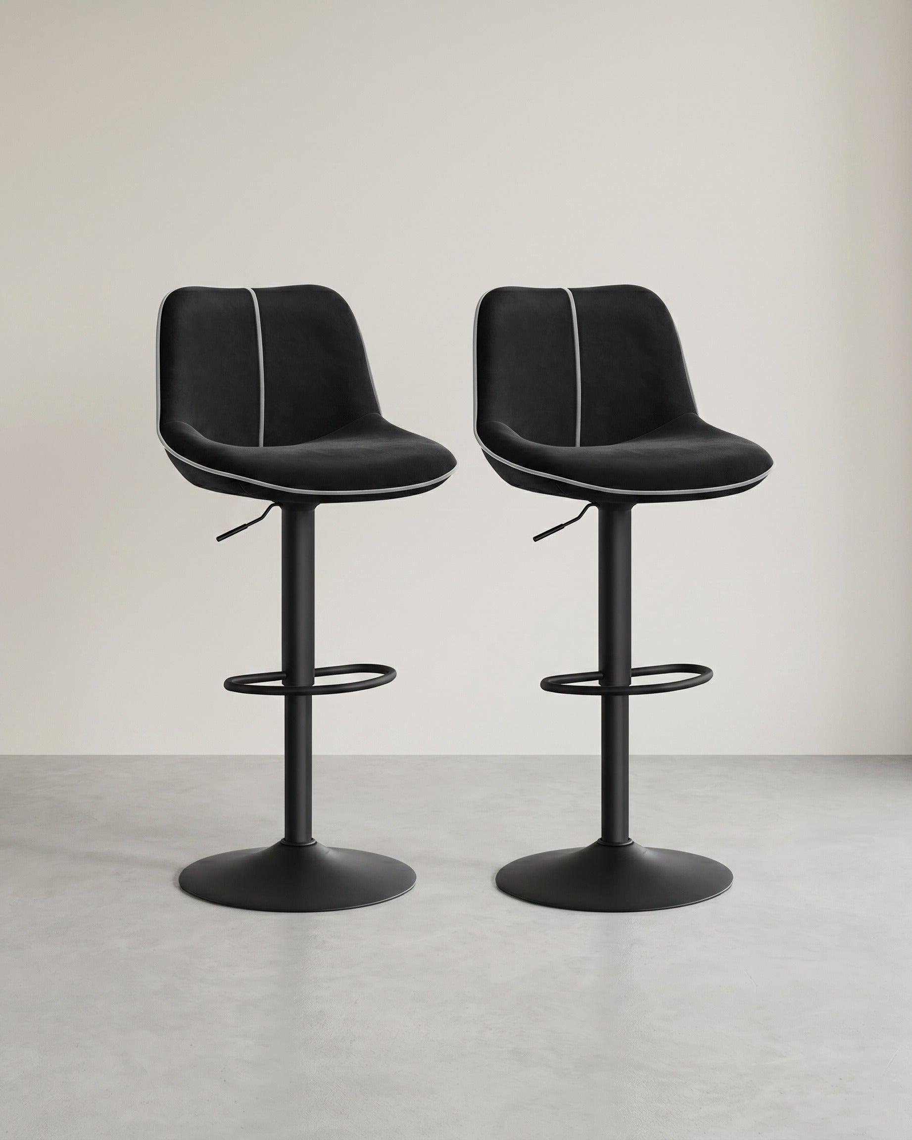 2er-Set Barhocker – Verstellbare Sitzhöhe – Samtpolsterung – Ergonomischer Komfort – Stabile Basis – Schwarz