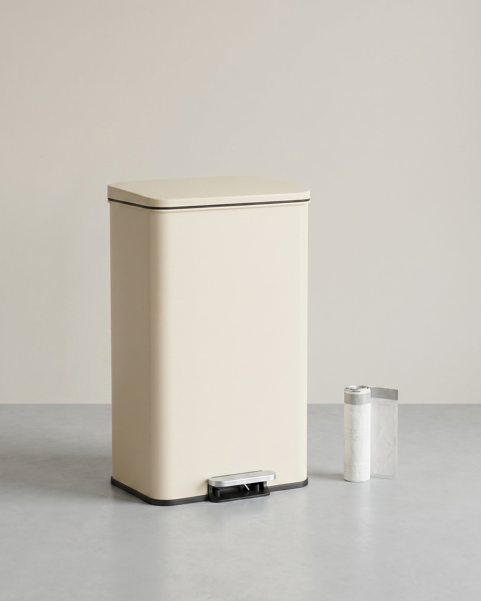 Treteimer mit Soft-Close - 40 Liter - Abfalleimer – Beige
