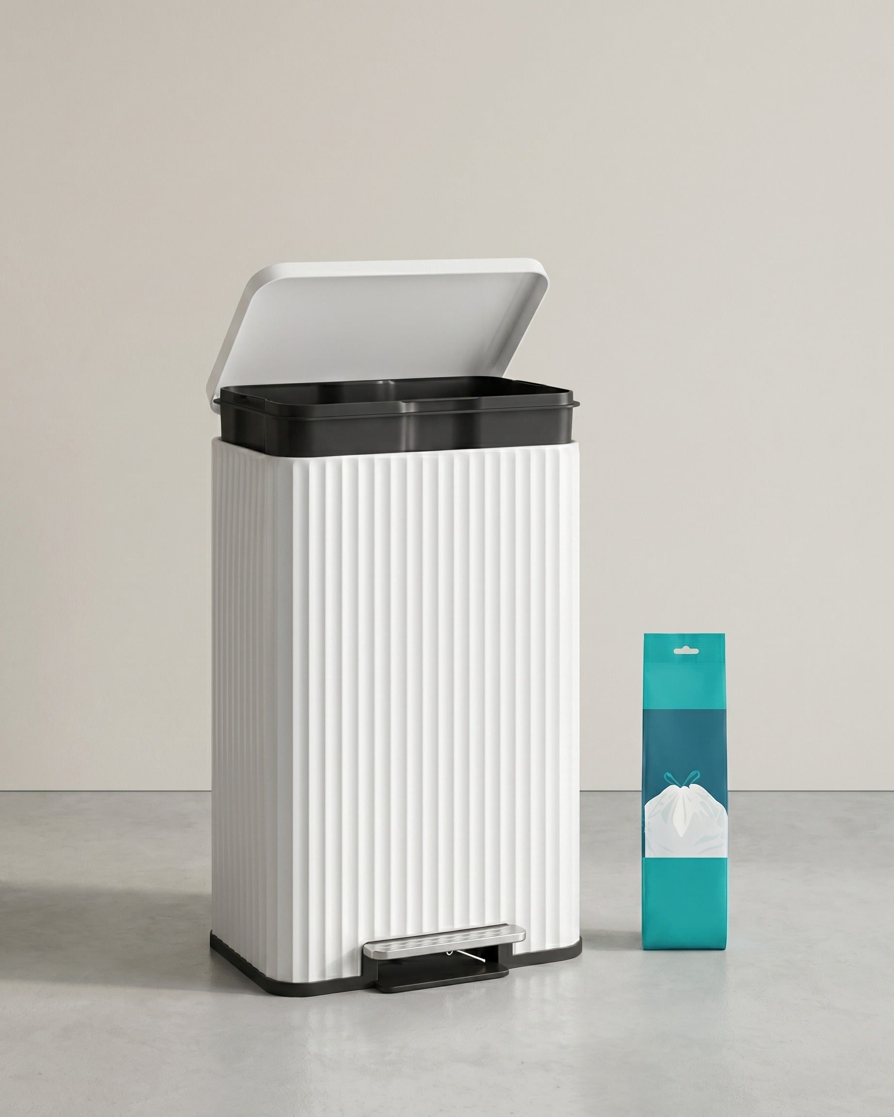 Küchenmülleimer – 50 Liter – Treteimer mit Soft-Close-Deckel – Inneneimer aus Stahl – Inklusive 15 Müllbeuteln – Weiß