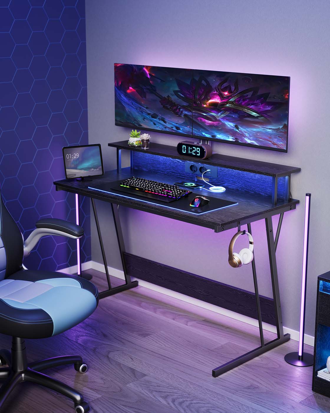 Gaming Schreibtisch mit LED - Gaming Tisch mit Steckdose und USB-Anschluss