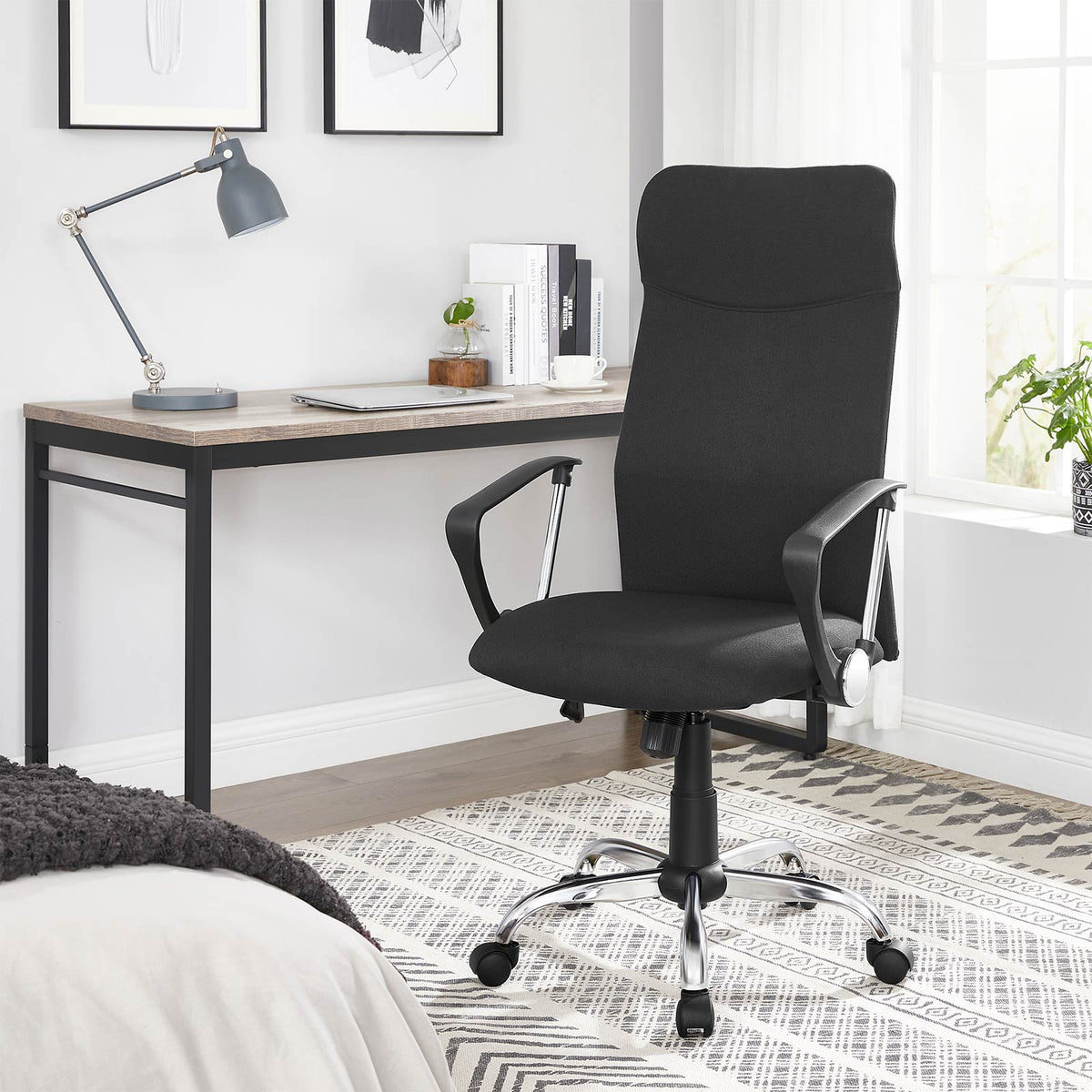 Ergonomischer Bürostuhl – bequeme Stoffpolsterung – verstellbar