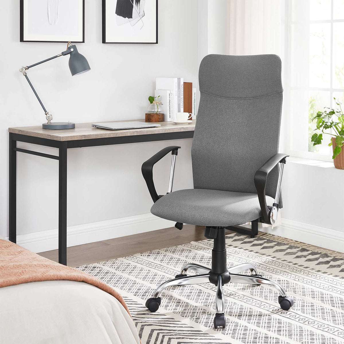 Ergonomischer Bürostuhl – bequeme Stoffpolsterung – verstellbar
