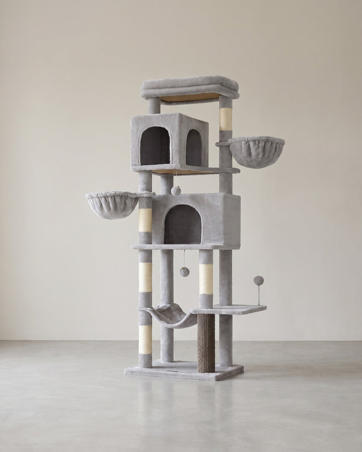 Luxus-Kratzbaum Mit Mehreren Etagen – Komfortables Katzenhaus Mit Hängematte, Kratzstämmen und Spielzubehör