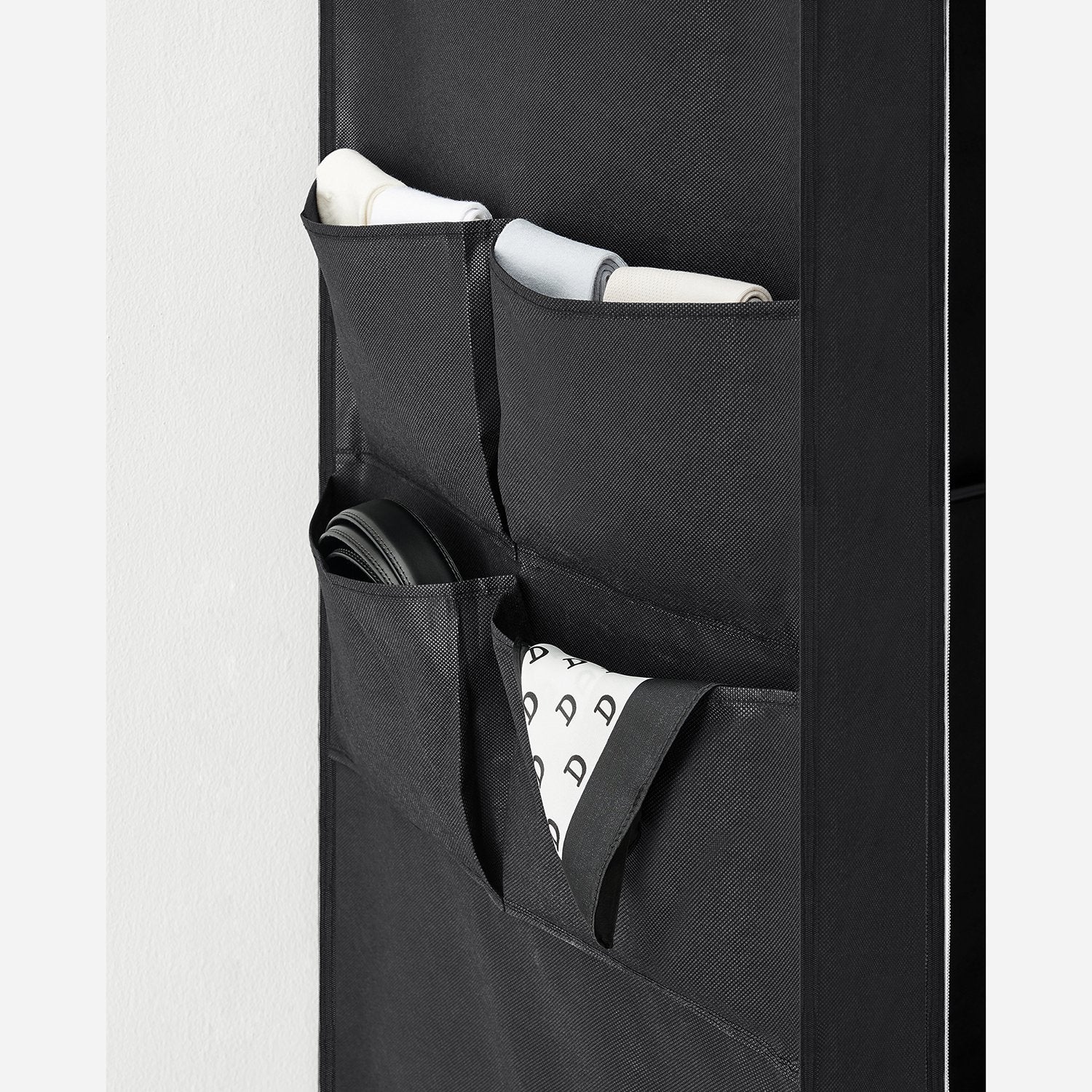 Stoffgarderobe mit Hängefächern und Regalen – Geräumige und praktische Aufbewahrungslösung
