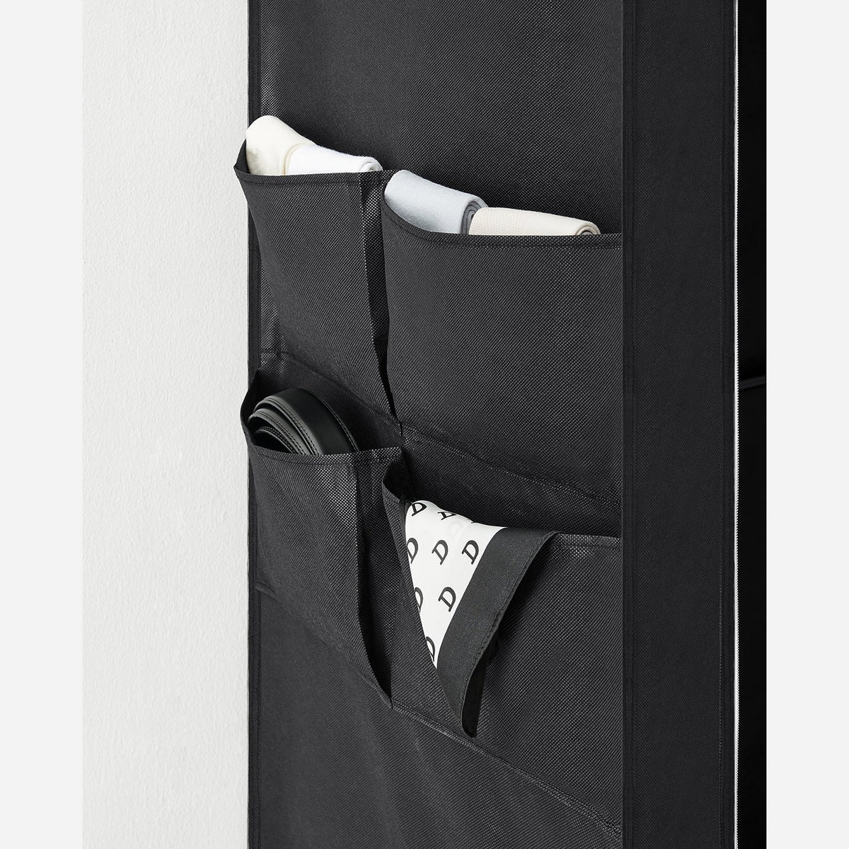 Stoffgarderobe mit Hängefächern und Regalen – Geräumige und praktische Aufbewahrungslösung