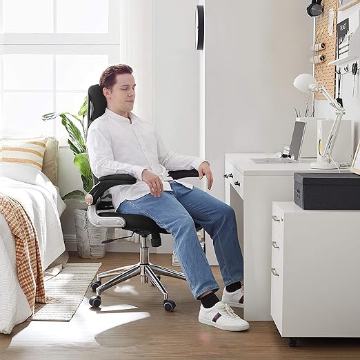 Ergonomischer Bürostuhl Schwarz – Mit Netzrückenlehne, Kopfstütze & klappbaren Armlehnen – Bis 150 kg belastbar