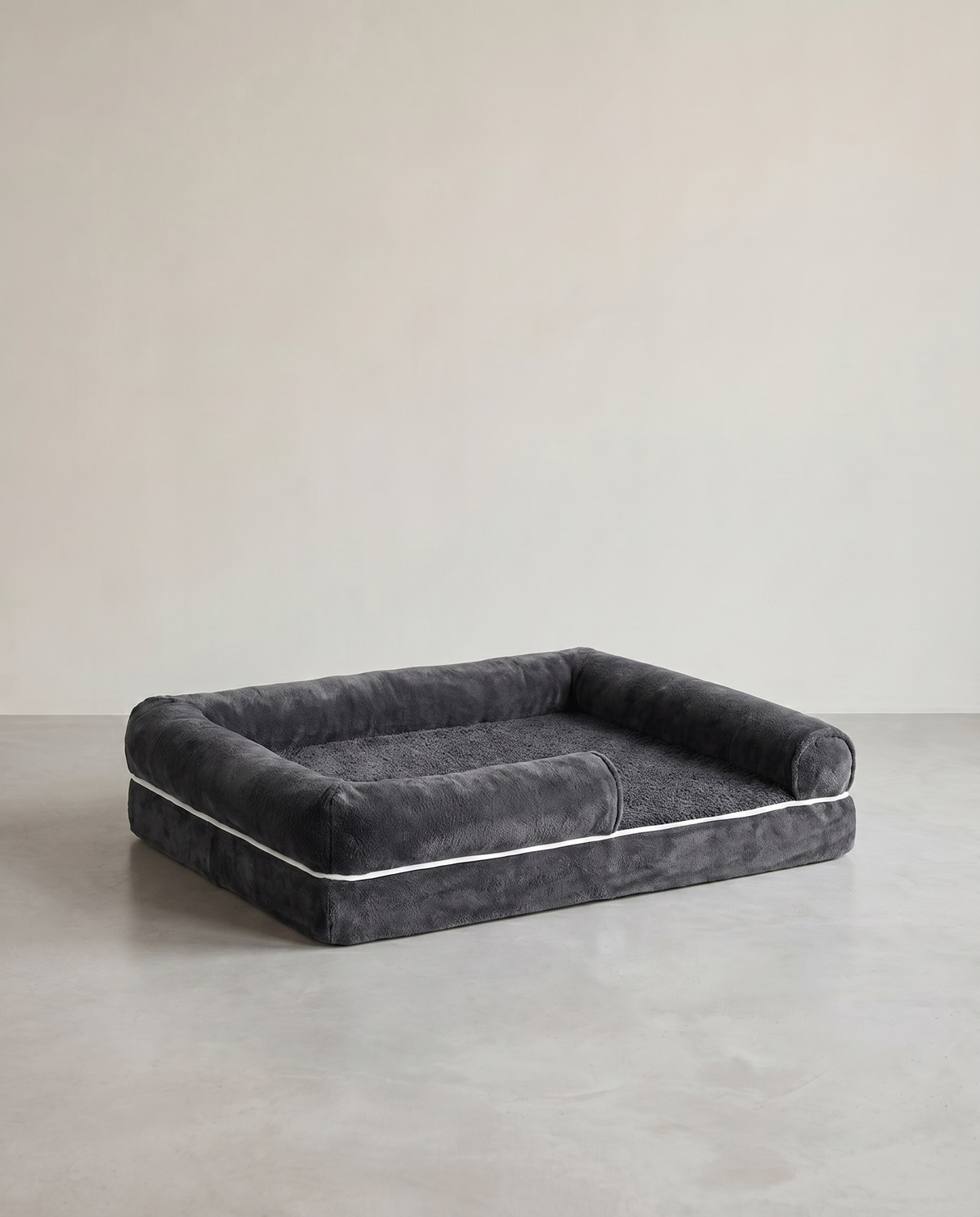 Bequemes Hundebett mit erhöhtem Rand - Hundekorb